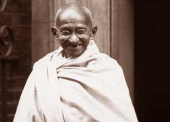 23 Motivational and Inspiring Quotes by Gandhi in English for Better Life