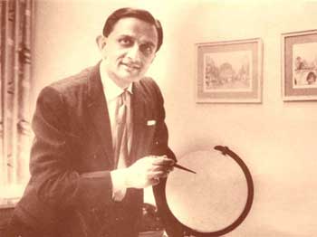 Vikram Sarabhai and Young Man Story - Real Life Incident