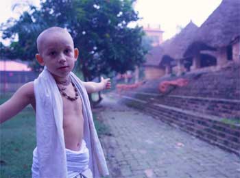 Kid Teaching at Gurukul - Way to Live Better Life